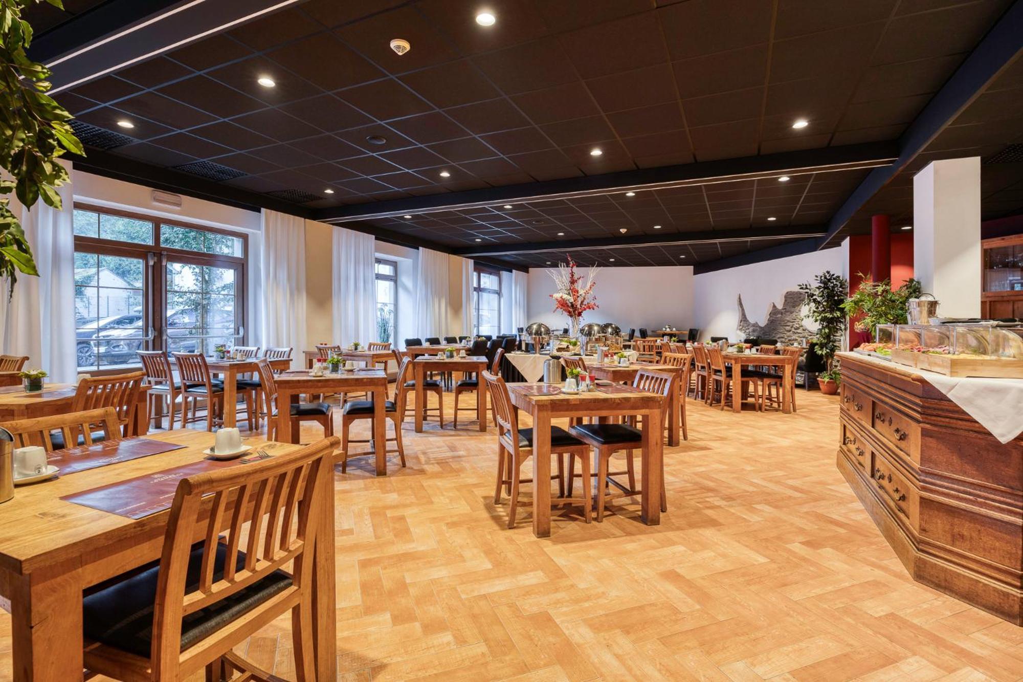 Du Commerce Hotel Houffalize