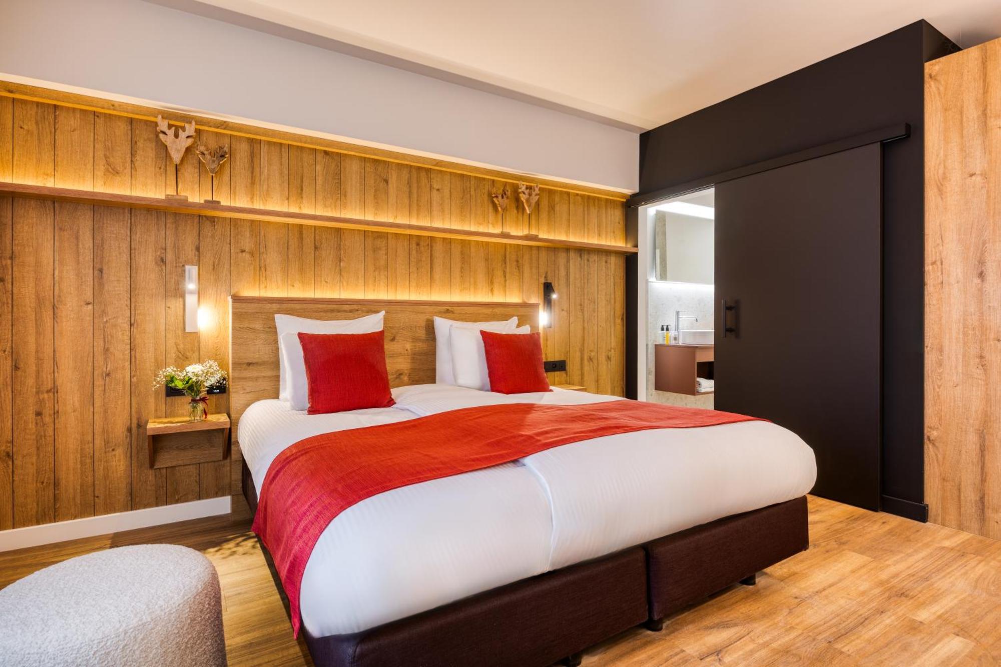 Hotel Du Commerce 4*
